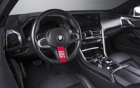 BMW 8 серия, 2022 год, 11 229 000 рублей, 6 фотография