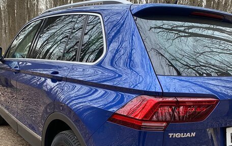 Volkswagen Tiguan II, 2018 год, 3 000 000 рублей, 6 фотография