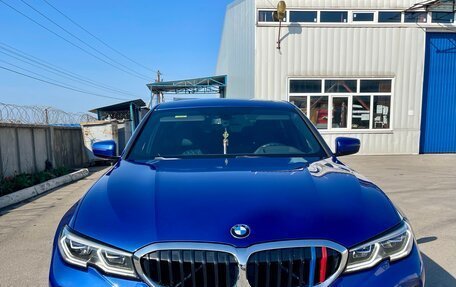 BMW 3 серия, 2018 год, 4 400 000 рублей, 2 фотография