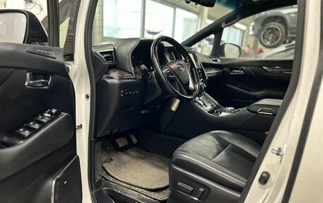 Toyota Alphard III, 2019 год, 6 920 000 рублей, 6 фотография