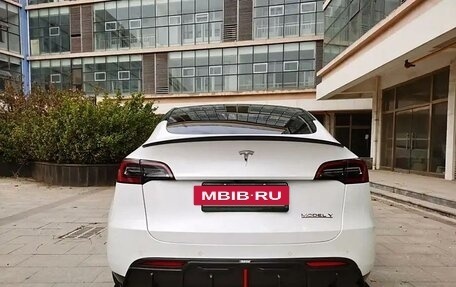 Tesla Model Y I, 2021 год, 3 000 123 рублей, 5 фотография