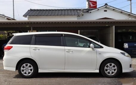 Toyota Wish II, 2011 год, 900 000 рублей, 5 фотография
