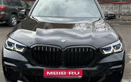 BMW X5, 2022 год, 10 000 000 рублей, 2 фотография