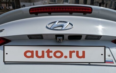 Hyundai Avante, 2011 год, 1 150 000 рублей, 2 фотография