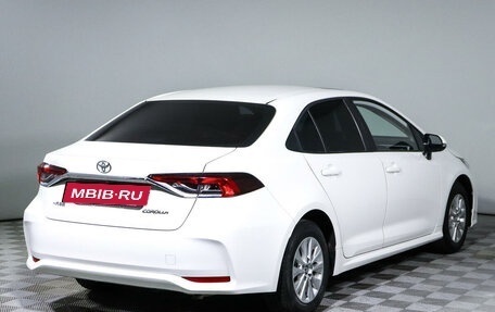 Toyota Corolla, 2022 год, 2 750 000 рублей, 5 фотография
