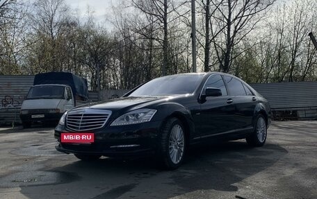 Mercedes-Benz S-Класс, 2012 год, 2 500 000 рублей, 2 фотография
