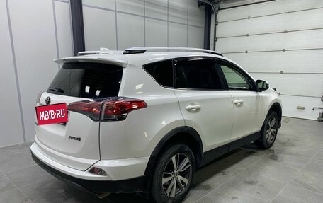 Toyota RAV4, 2016 год, 2 399 000 рублей, 4 фотография