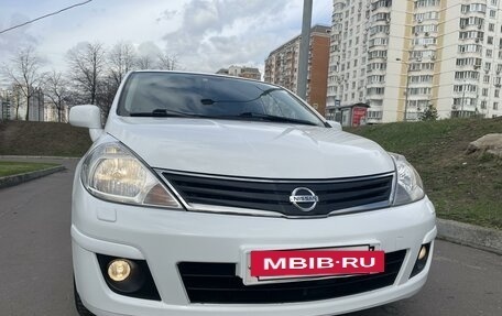 Nissan Tiida, 2010 год, 1 300 000 рублей, 3 фотография