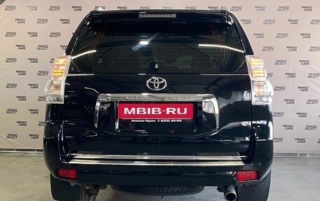 Toyota Land Cruiser Prado 150 рестайлинг 2, 2013 год, 3 800 000 рублей, 6 фотография