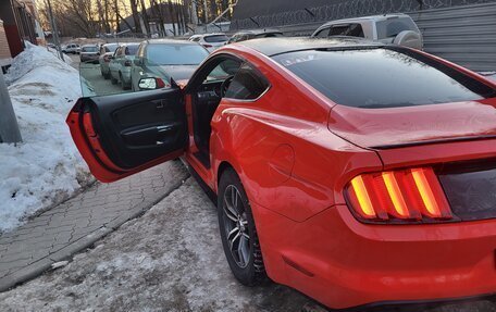Ford Mustang VI рестайлинг, 2016 год, 2 530 000 рублей, 2 фотография