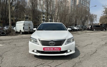 Toyota Camry, 2014 год, 2 400 000 рублей, 3 фотография