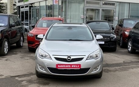 Opel Astra J, 2011 год, 1 099 000 рублей, 2 фотография