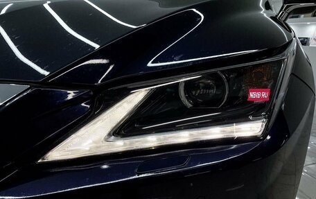 Lexus RX IV рестайлинг, 2017 год, 5 450 000 рублей, 8 фотография