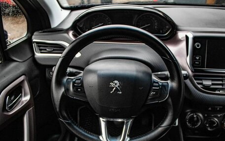 Peugeot 2008 II, 2014 год, 1 039 000 рублей, 6 фотография