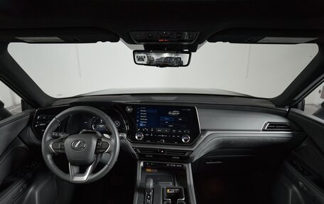 Lexus TX, 2023 год, 11 990 000 рублей, 3 фотография