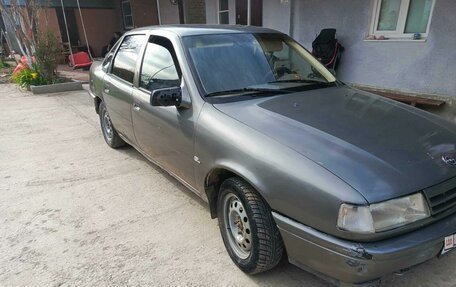 Opel Vectra A, 1990 год, 110 000 рублей, 3 фотография