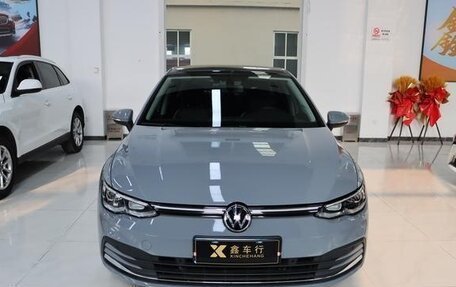 Volkswagen Golf VIII, 2021 год, 2 600 000 рублей, 2 фотография