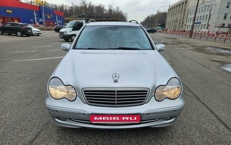 Mercedes-Benz C-Класс, 2003 год, 700 000 рублей, 5 фотография