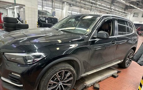 BMW X5, 2021 год, 7 297 000 рублей, 4 фотография