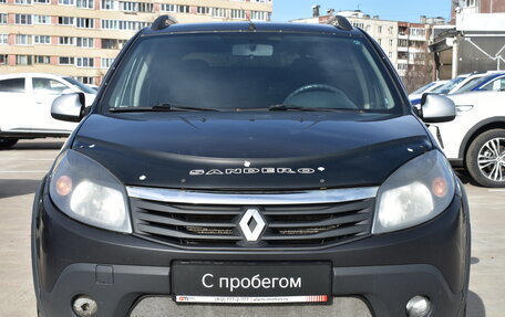 Renault Sandero I, 2013 год, 689 000 рублей, 2 фотография