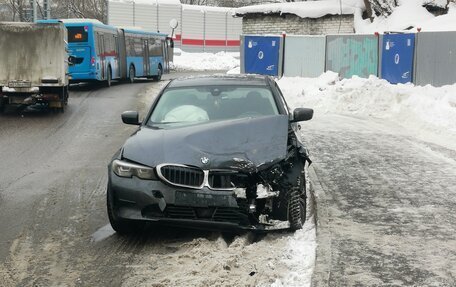 BMW 3 серия, 2019 год, 2 500 000 рублей, 2 фотография