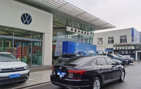 Volkswagen Passat B8 рестайлинг, 2019 год, 2 850 000 рублей, 3 фотография