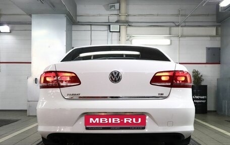 Volkswagen Passat B7, 2011 год, 1 100 000 рублей, 4 фотография