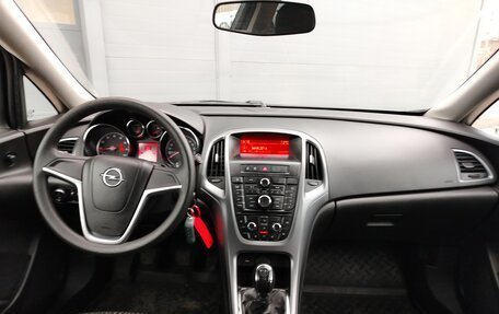 Opel Astra J, 2013 год, 873 000 рублей, 5 фотография