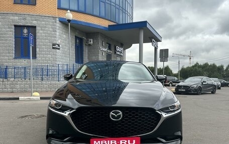 Mazda 3, 2019 год, 1 700 000 рублей, 2 фотография