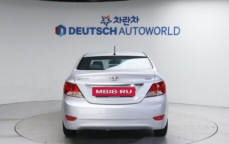 Hyundai Accent IV, 2010 год, 1 231 000 рублей, 4 фотография