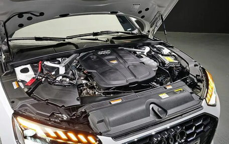 Audi A4, 2020 год, 2 900 000 рублей, 6 фотография