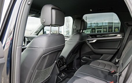 Volkswagen Touareg III, 2022 год, 9 750 000 рублей, 5 фотография