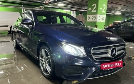 Mercedes-Benz E-Класс, 2018 год, 3 595 000 рублей, 2 фотография
