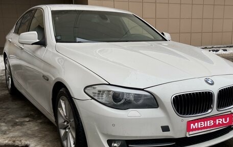 BMW 5 серия, 2010 год, 1 600 000 рублей, 3 фотография