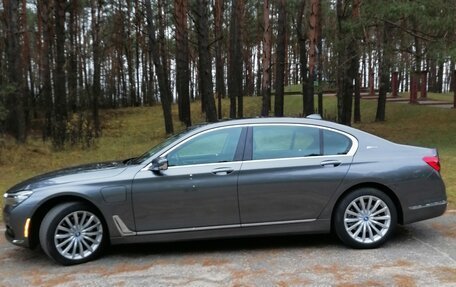 BMW 7 серия, 2017 год, 3 780 000 рублей, 5 фотография