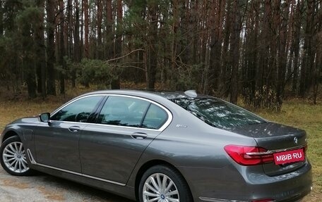 BMW 7 серия, 2017 год, 3 780 000 рублей, 4 фотография
