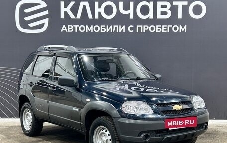 Chevrolet Niva I рестайлинг, 2014 год, 560 000 рублей, 3 фотография