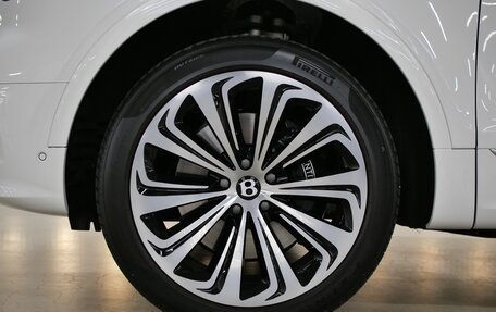 Bentley Bentayga I, 2022 год, 34 750 000 рублей, 6 фотография