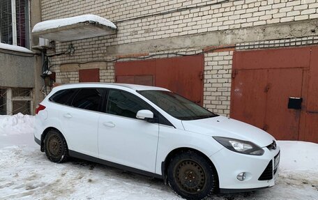 Ford Focus III, 2013 год, 940 000 рублей, 2 фотография