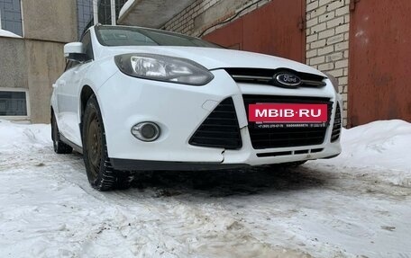 Ford Focus III, 2013 год, 940 000 рублей, 4 фотография