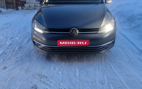 Volkswagen Golf VII, 2019 год, 1 820 000 рублей, 2 фотография