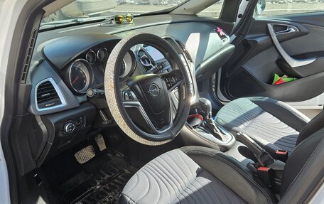Opel Astra J, 2013 год, 949 000 рублей, 2 фотография