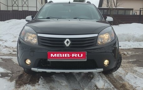 Renault Sandero I, 2012 год, 659 999 рублей, 3 фотография
