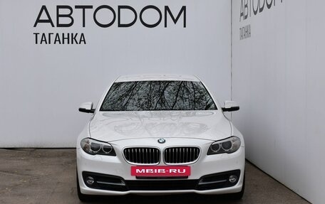 BMW 5 серия, 2016 год, 2 385 000 рублей, 2 фотография