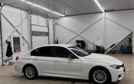 BMW 3 серия, 2013 год, 1 600 000 рублей, 3 фотография