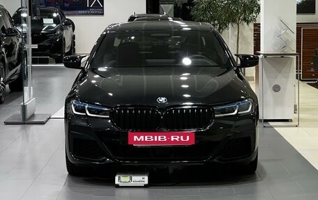 BMW 5 серия, 2020 год, 6 990 000 рублей, 2 фотография