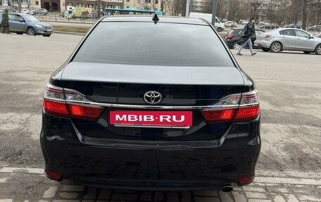 Toyota Camry, 2016 год, 1 690 000 рублей, 2 фотография
