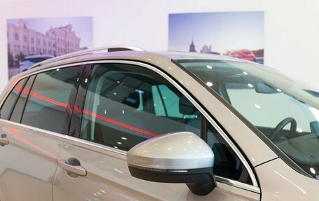 Volkswagen Tiguan II, 2021 год, 3 599 000 рублей, 9 фотография