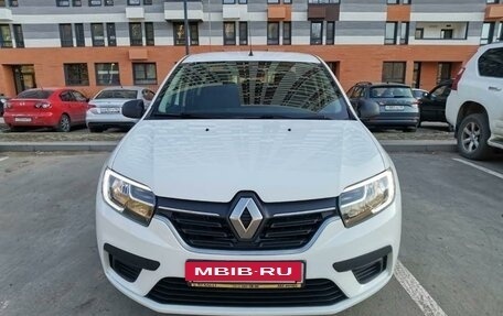 Renault Logan II, 2019 год, 1 140 000 рублей, 2 фотография