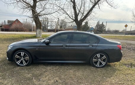 BMW 7 серия, 2018 год, 4 600 000 рублей, 2 фотография